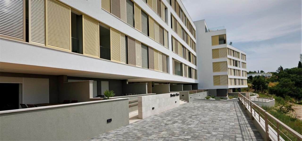 Luxury Apartment 4Seasons With Garage Split Exterior foto
